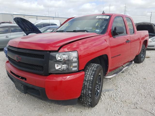 VIN 3FA6P0HD2ER392876 2009 CHEVROLET SILVERADO no.2