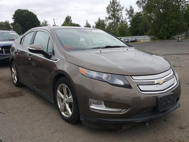 VIN 1G1RB6E4XFU104859 2015 Chevrolet Volt no.1