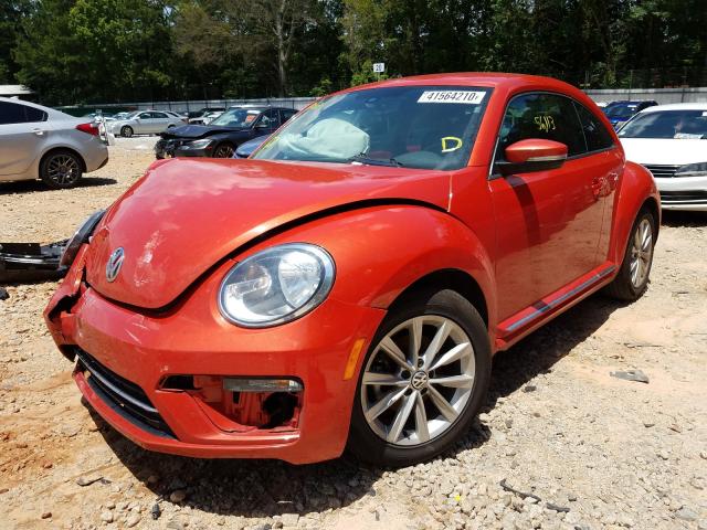 2017 VOLKSWAGEN BEETLE SE 3VWJ17AT8HM623245