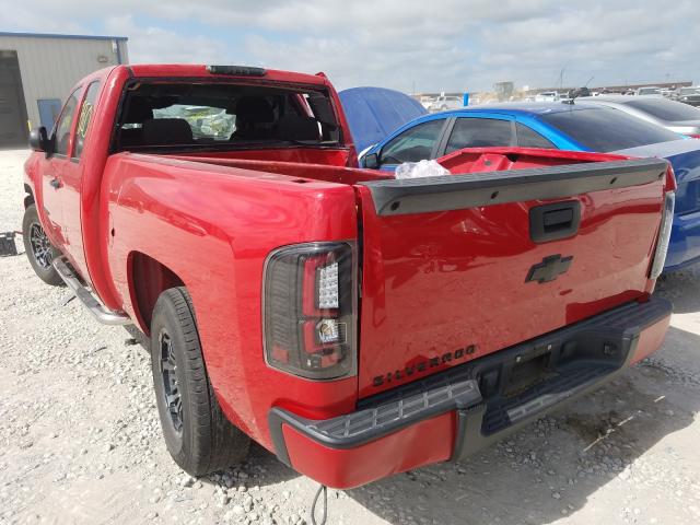 VIN 3FA6P0HD2ER392876 2009 CHEVROLET SILVERADO no.3