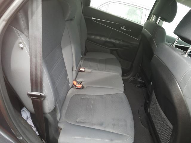 2017 KIA SORENTO LX 5XYPGDA34HG201688