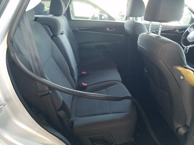 2019 KIA SORENTO LX 5XYPG4A56KG494566