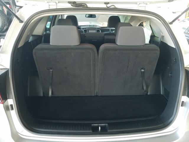 2019 KIA SORENTO LX 5XYPG4A56KG494566