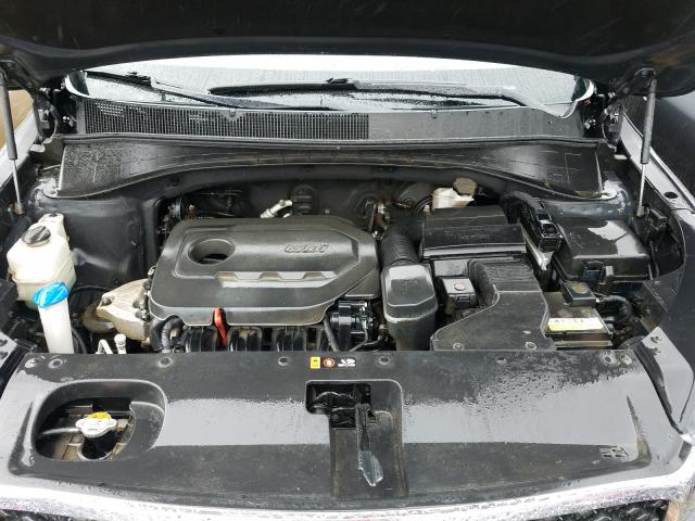 2017 KIA SORENTO LX 5XYPGDA34HG201688