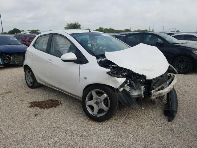 Хэтчбеки MAZDA 2 2012 Белый