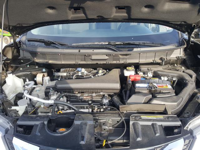 2017 NISSAN ROGUE S KNMAT2MT6HP527572