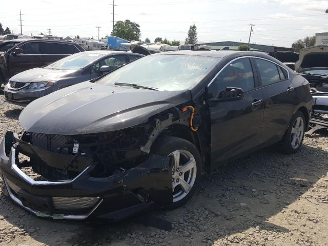 VIN 1G1RC6S51JU159056 2018 Chevrolet Volt, LT no.2