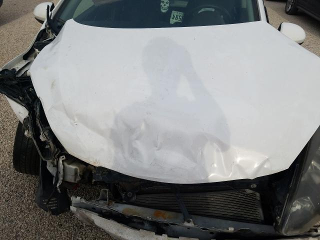 Хэтчбеки MAZDA 2 2012 Белый