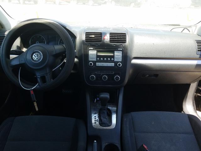 2010 VOLKSWAGEN JETTA S 3VWJZ7AJ0AM090952