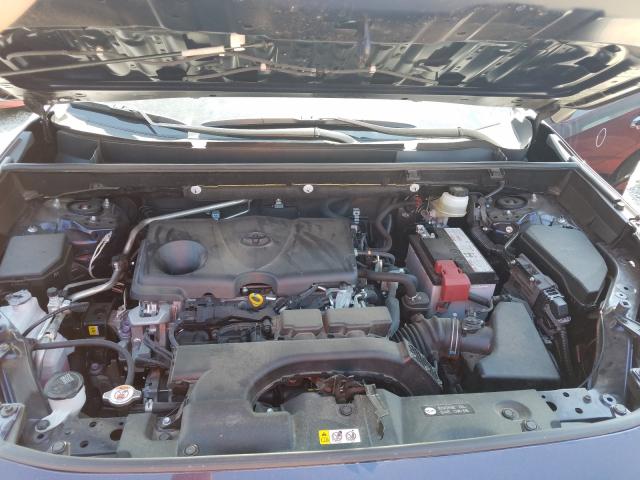 2019 TOYOTA RAV4 XLE JTMW1RFV3KD502446