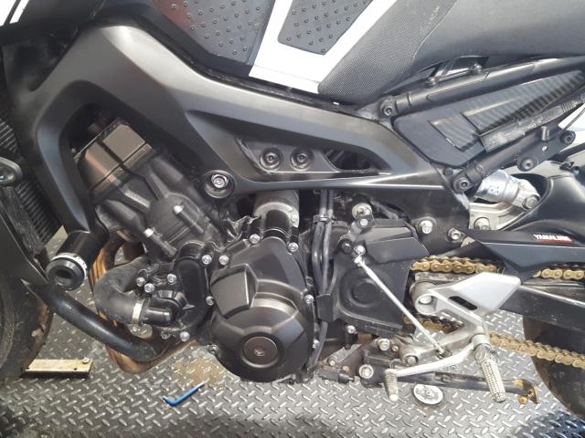 2017 YAMAHA FZ09 JYARN53E7HA002472