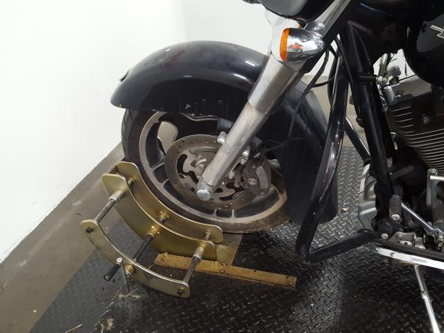 2013 HARLEY-DAVIDSON FLHX STREE 1HD1KBM13DB649927