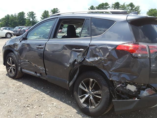 2017 TOYOTA RAV4 XLE JTMRFREV5HJ705820
