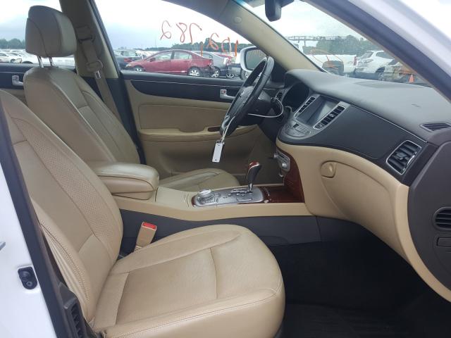 2014 HYUNDAI GENESIS 3. KMHGC4DD1EU261577