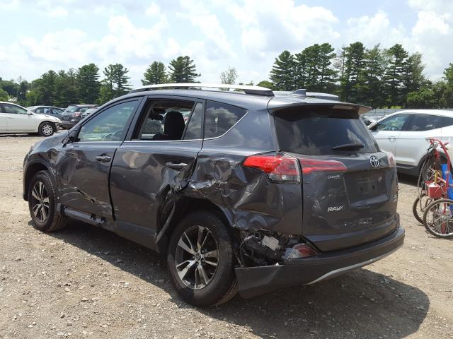 2017 TOYOTA RAV4 XLE JTMRFREV5HJ705820