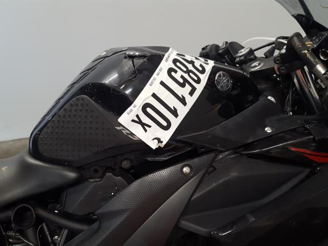 2015 YAMAHA YZFR3 MH3RH06Y3FK009156