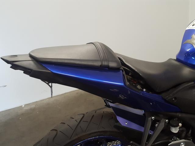 2019 YAMAHA YZFR3 MH3RH17Y5KK001428