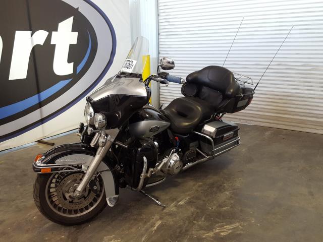 2013 HARLEY-DAVIDSON FLHTCU ULT - 1HD1FCM16DB660849
