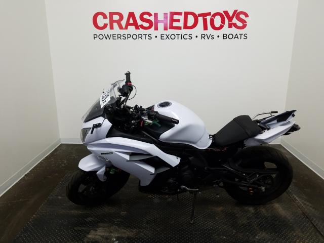 2015 KAWASAKI EX650 E JKAEXEE11FDA19302