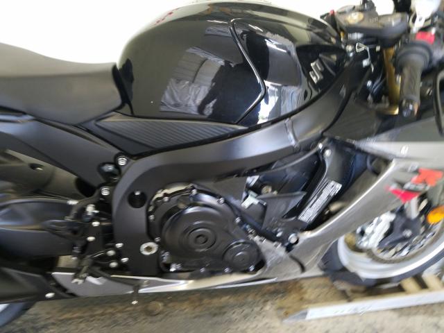 2018 SUZUKI GSX-R750 JS1GR7MA0J2101054