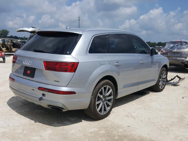 VIN WA1LHAF7XJD035665 2018 Audi Q7, Premium Plus no.4