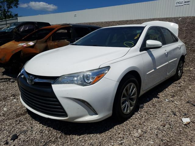 VIN JA4AR3AWXHZ023981 2015 TOYOTA CAMRY LE no.2