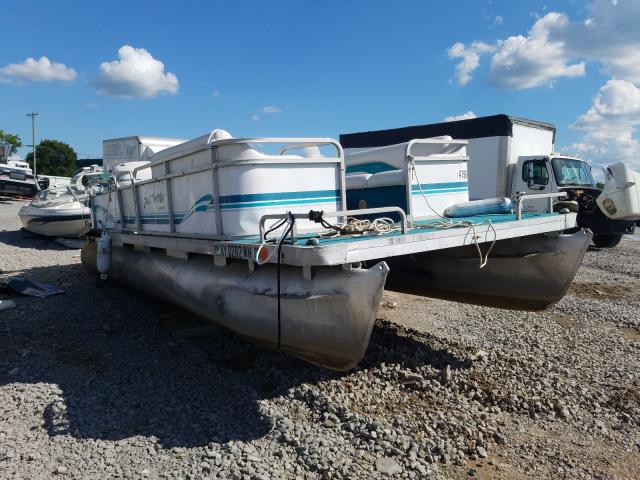 Salvage boats for sale at Lebanon, TN auction: 1999 Other Sweetwater