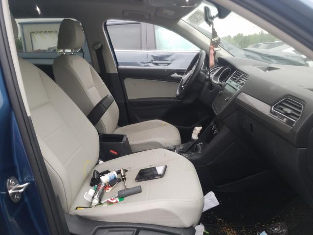 2018 VOLKSWAGEN TIGUAN SE 3VV2B7AX3JM010884