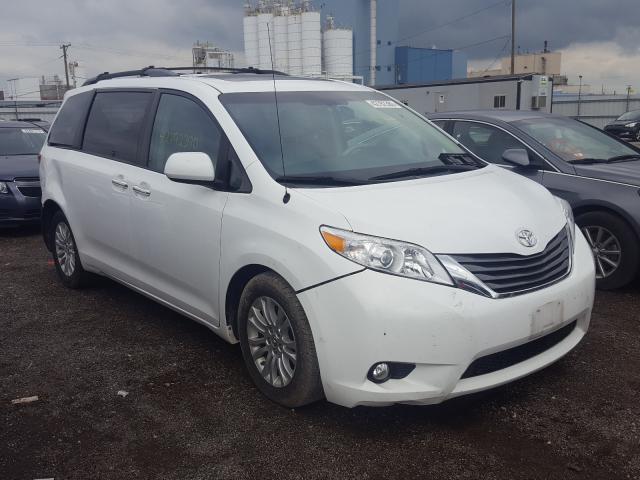 Toyota Sienna XLE 2014