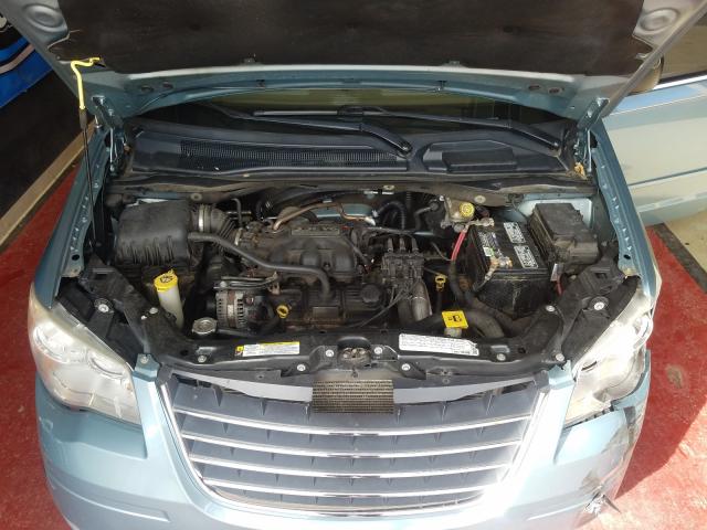 2010 CHRYSLER TOWN & COU 2A4RR4DE4AR206059