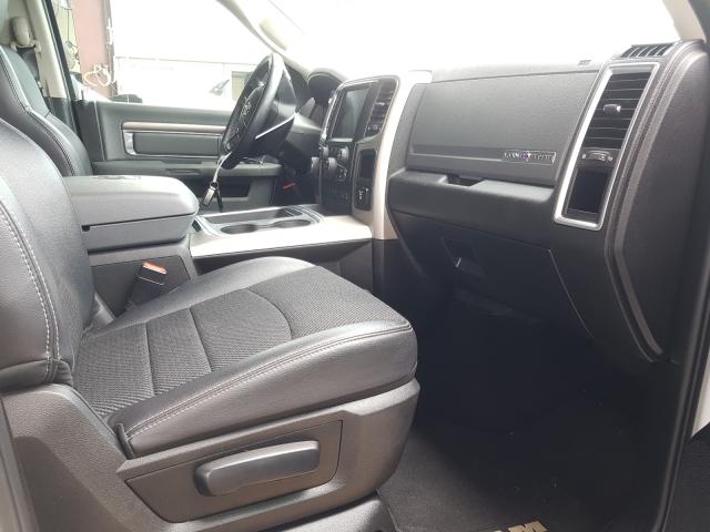 2017 RAM 1500 SLT 1C6RR6LT2HS843615