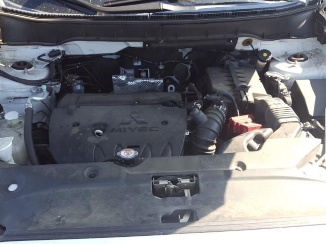 2015 MITSUBISHI OUTLANDER 4A4AP3AU6FE016761