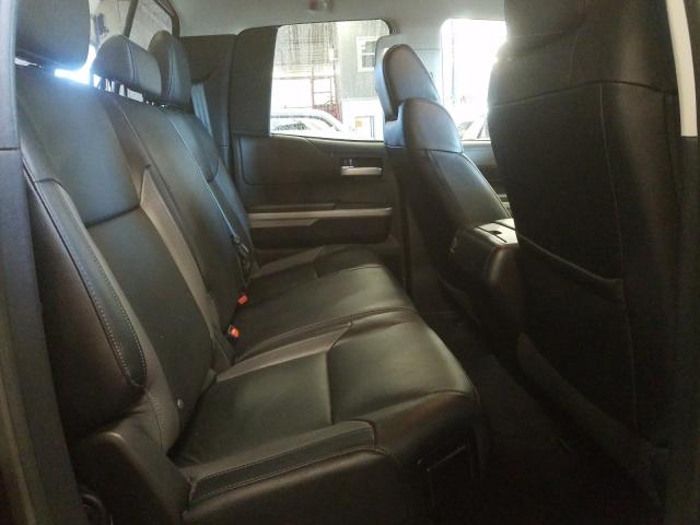 2018 TOYOTA TUNDRA DOU 5TFBW5F17JX757135