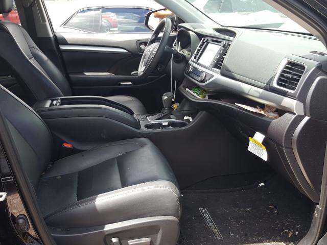 2019 TOYOTA HIGHLANDER 5TDKZRFH8KS564673