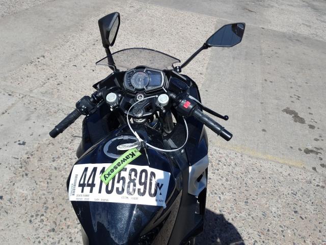 2019 KAWASAKI EX400 XKAEXKH18KDA42418