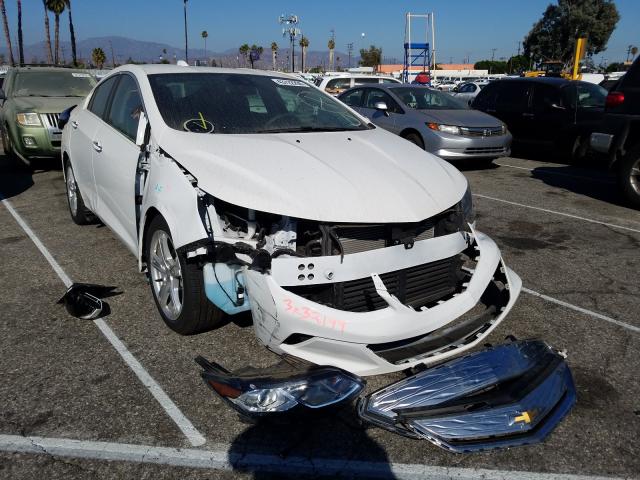 VIN 1G1RC6S54JU142204 2018 Chevrolet Volt, LT no.1