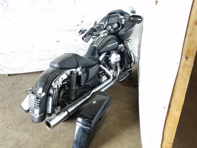 2015 HARLEY-DAVIDSON FLTRX ROAD 1HD1KHM17FB679793