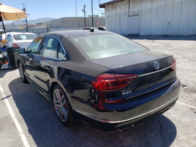 2017 VOLKSWAGEN PASSAT R-L 1VWDT7A37HC082312
