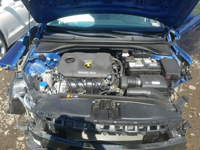 2017 HYUNDAI ELANTRA SE 5NPD74LF6HH052008