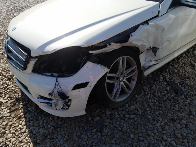 2014 MERCEDES-BENZ C 250 WDDGF4HB1EA944360