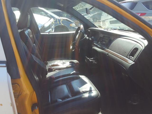 2010 FORD CROWN VICT 2FABP7AV3AX140625