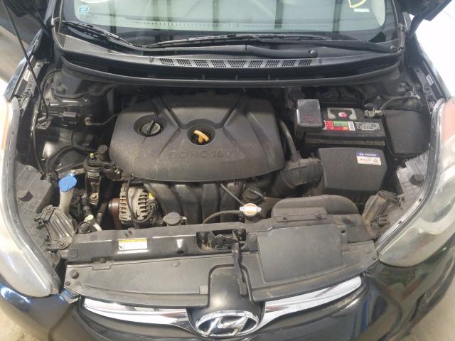 2011 HYUNDAI ELANTRA GL KMHDH4AE8BU121765
