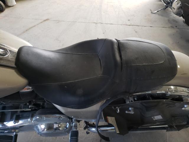 2018 HARLEY-DAVIDSON FLHX STREE 1HD1KBC15JB633984