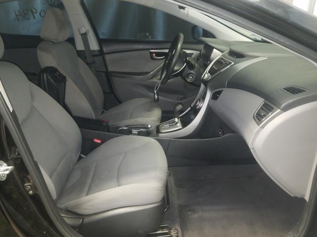 2011 HYUNDAI ELANTRA GL KMHDH4AE8BU121765