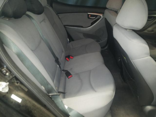 2011 HYUNDAI ELANTRA GL KMHDH4AE8BU121765