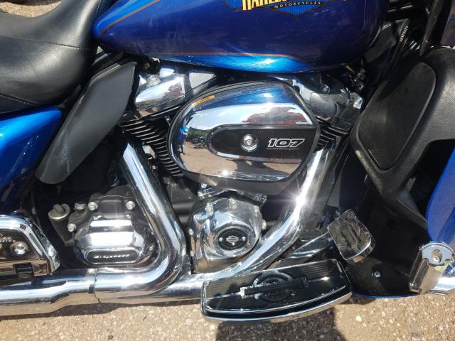2017 HARLEY-DAVIDSON FLTRU 1HD1KGD16HB626385