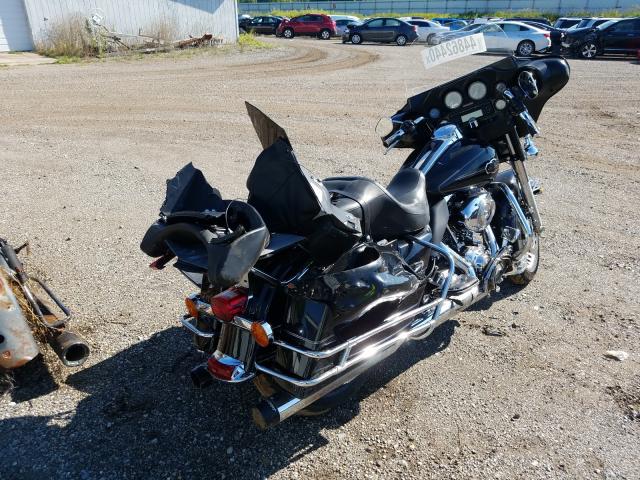 2010 HARLEY-DAVIDSON FLHTCU 1HD1FC418AB628531