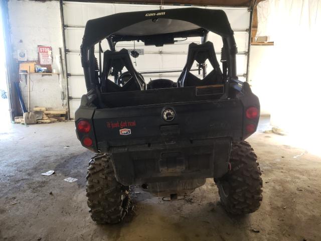 2016 CAN-AM COMMANDER 3JBKKAP22GJ000321