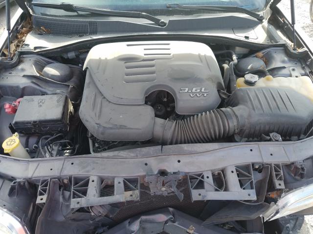 2014 CHRYSLER 300 2C3CCAAG8EH327081