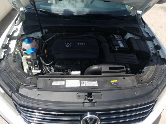 2016 VOLKSWAGEN PASSAT SE 1VWBT7A39GC059085